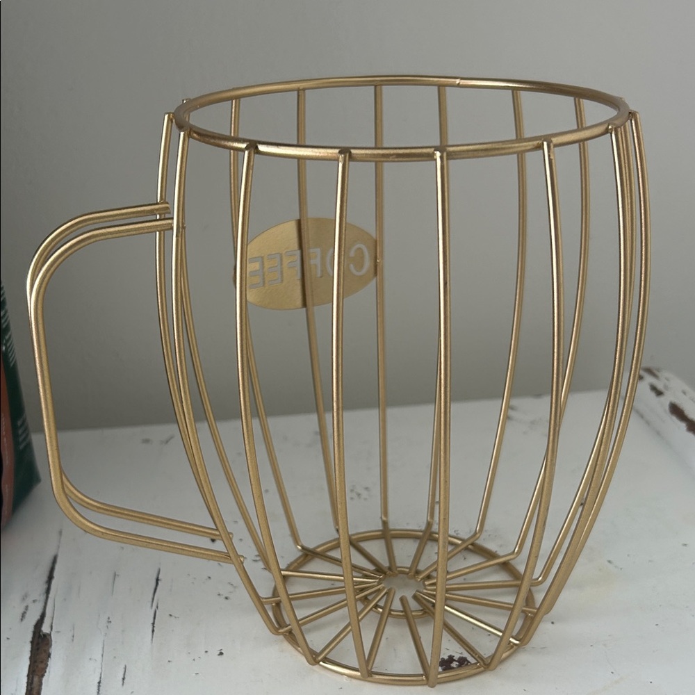 Gold Wire Coffee Mug Holder - Decorative Coffee Basket 7.5" - Picture 3 of 4